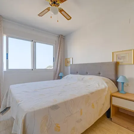 Agua Viva Con 2 * Cala de Finestrat
